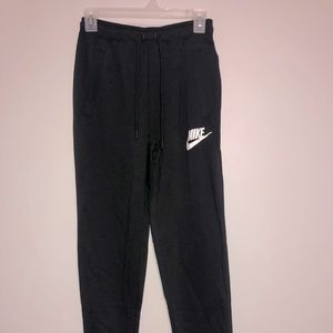 Women’s XS Tapered leg joggers